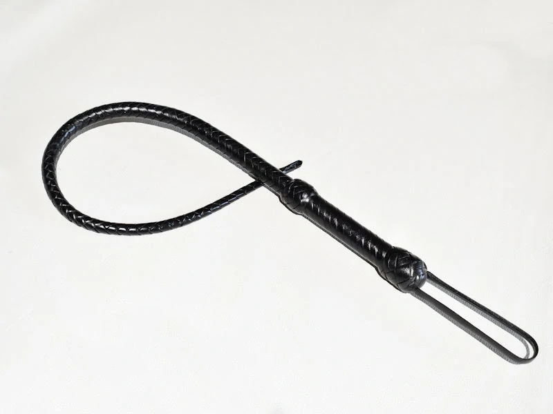 K80_1 Karabáč 80 cm černý